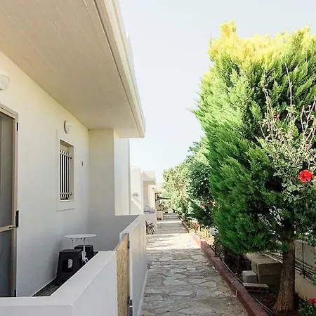 Modern One Bedroom Beachside Casa vacanze Hersonissos (Crete)