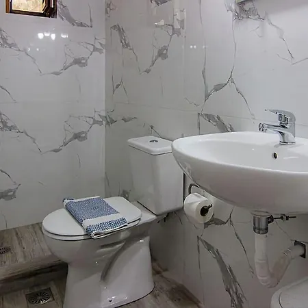 Modern One Bedroom Beachside Casa vacanze Hersonissos (Crete)