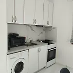 Modern One Bedroom Beachside Hersonissos (Crete)