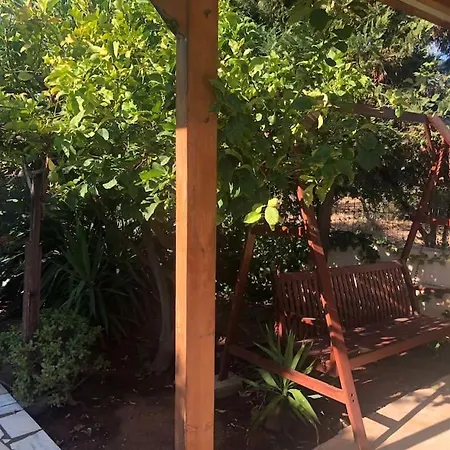 Modern One Bedroom Beachside * Херсониссос