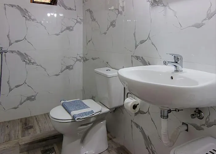 Modern One Bedroom Beachside Дом отдыха Херсониссос